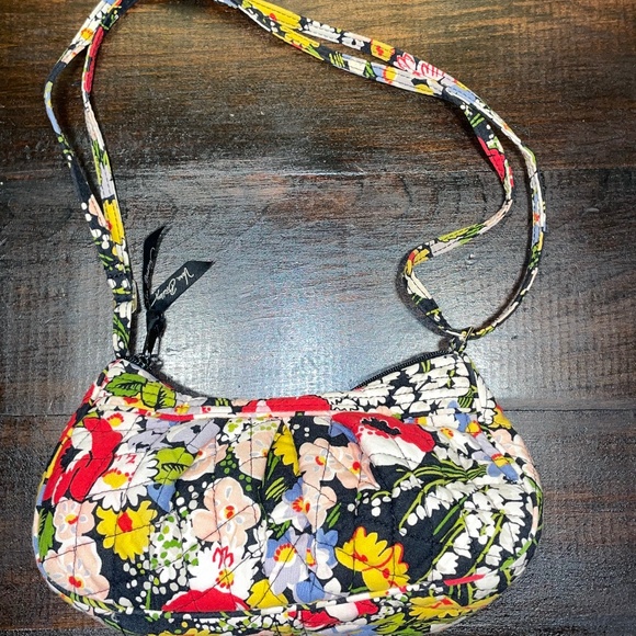 Vera Bradley‎ Poppy Fields Pattern Top Zip Small Crossbody Bag Purse - Picture 1 of 8